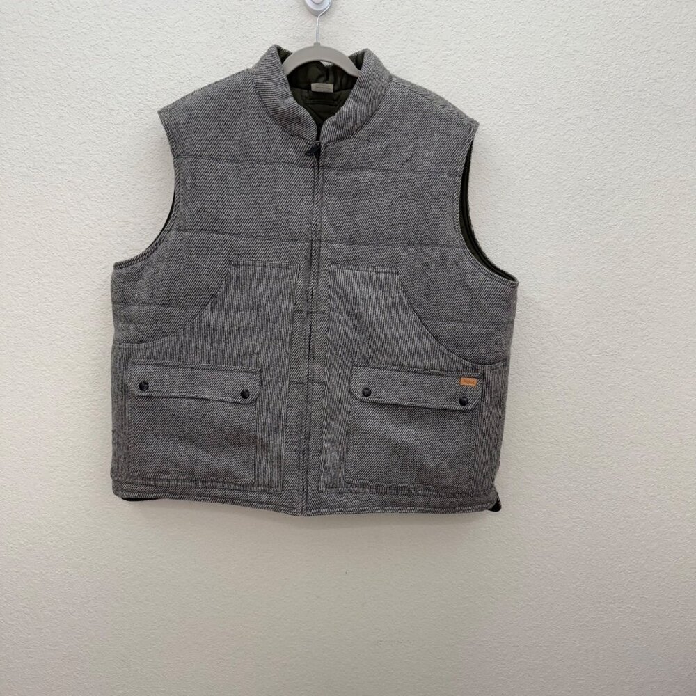 VTG Woolrich Reversible Wool Quilted USA Made Zip Winter Vest 18059 Men size 2XL